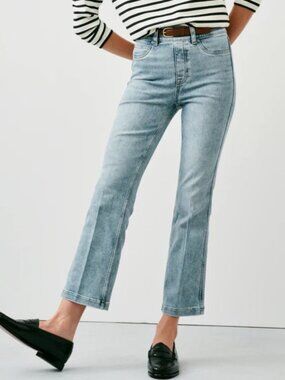Spanx Shape High Rise Kick Flare Cropped Jeans Indigo Sky M Tall